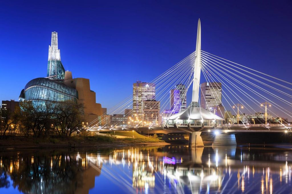 winnipeg-skyline-canada_adapt_1190_1